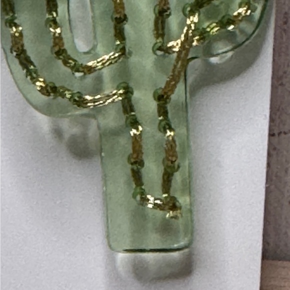 Betsey Johnson Cactus Earrings. New, never worn. Pierced Earrings. - Picture 3 of 5
